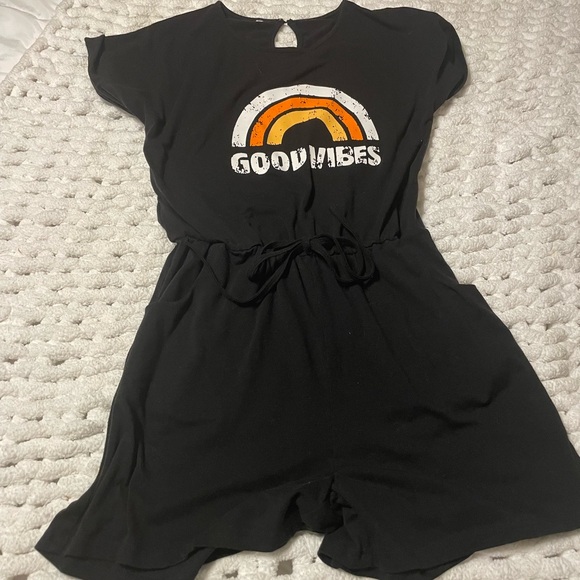 Colorful Women's Rompers Set - Picture 2 of 4